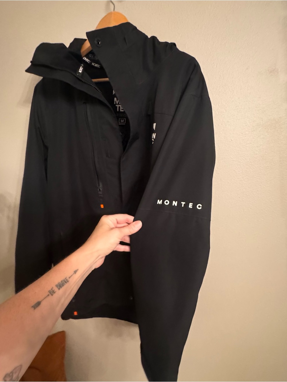 MONTEC Fauk W Hooded Ski Jacket - Picture 5 of 9
